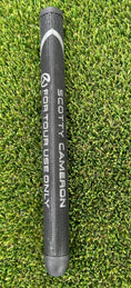 Load image into Gallery viewer, Scotty Cameron Medium Paddle For Tour Use Only Circle T Grip
