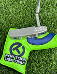Load image into Gallery viewer, Scotty Cameron Tour Rat Masterful 1 SSS 360G Circle T Putter
