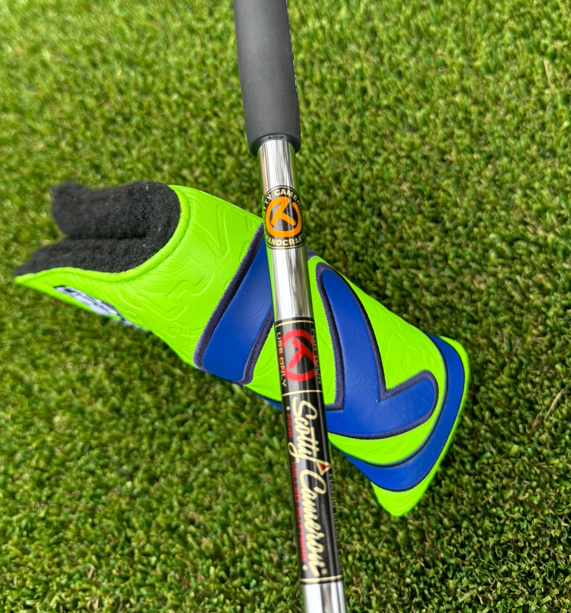 Scotty Cameron 009M Chromatic Blue Jackpot Johnny Spieth Circle T