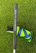 Load image into Gallery viewer, Scotty Cameron 009M Chromatic Blue Jackpot Johnny Spieth Circle T Putter
