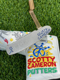 Load image into Gallery viewer, Scotty Cameron Two Tone Peace of Mind Putterman 009 Tool Box King Peace Sufer Circle T Putter
