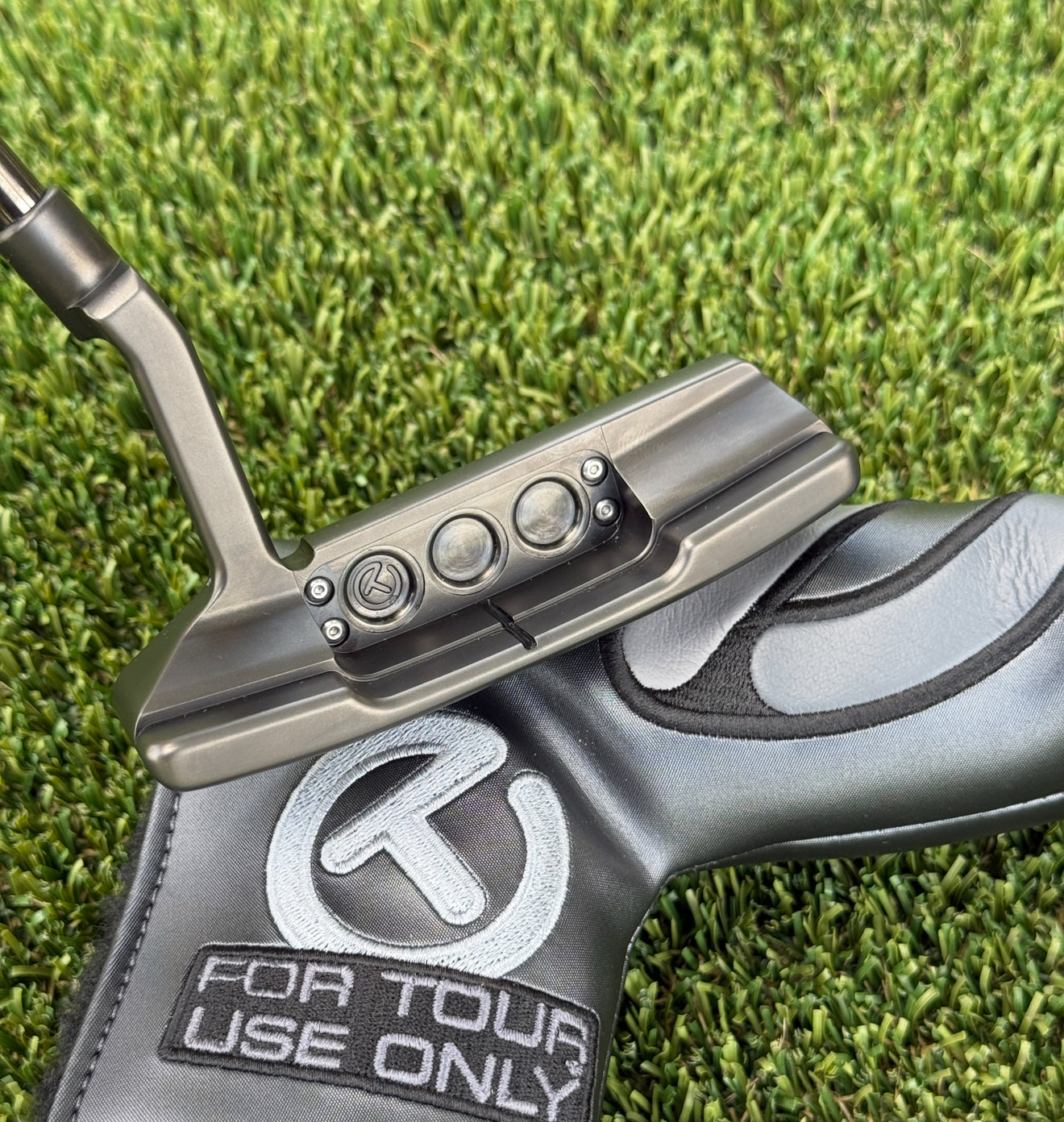 ✨Tour Black Concept 2 Bronze GSS Insert✨