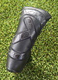 Load image into Gallery viewer, 🎁Scotty Cameron Black Leather Circle T Alligator Headcover🎁
