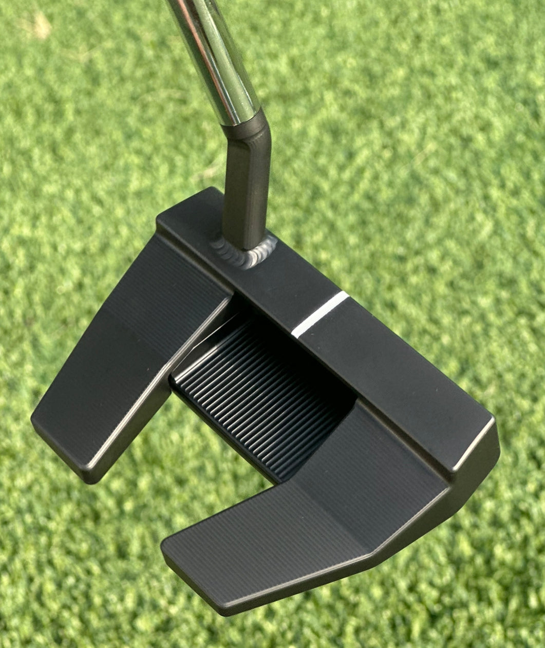 Scotty Cameron Tour Black Welded Neck Phantom X T5.5 Circle T 