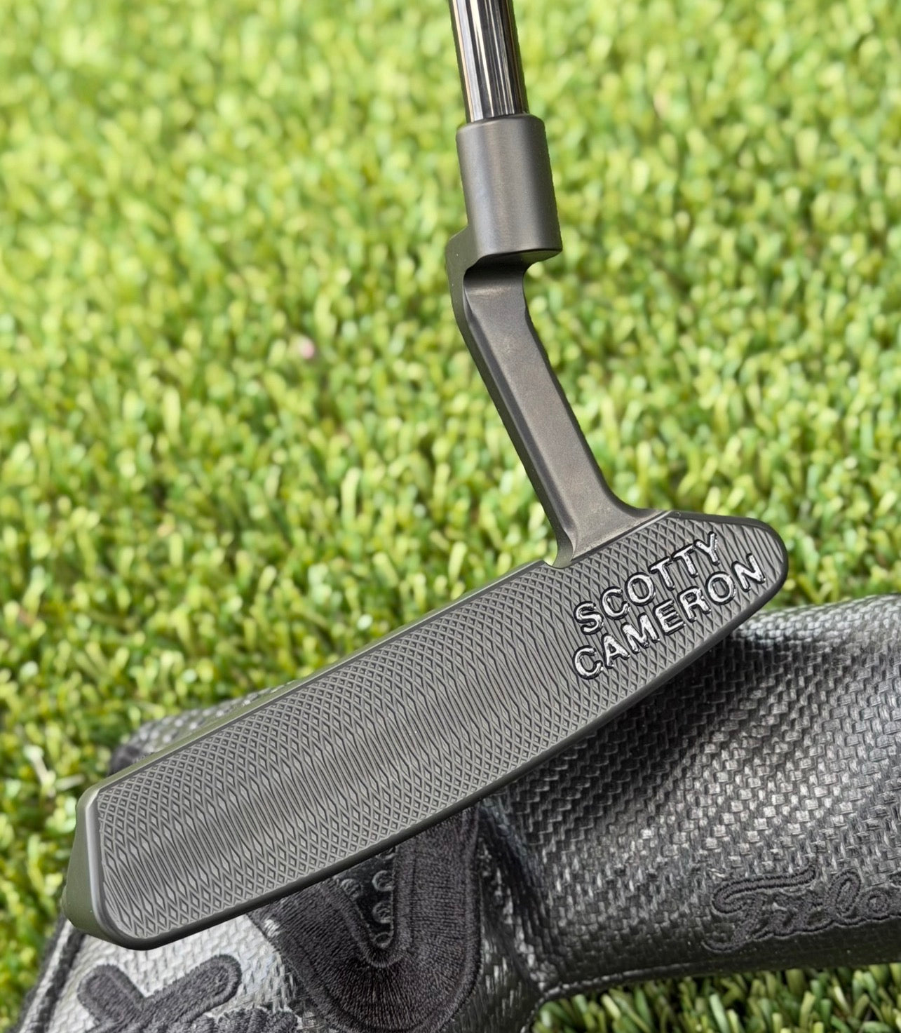 🎁Scotty Cameron Tour Black Newport 2 Select Deep Milled 360G Circle T Putter🎁