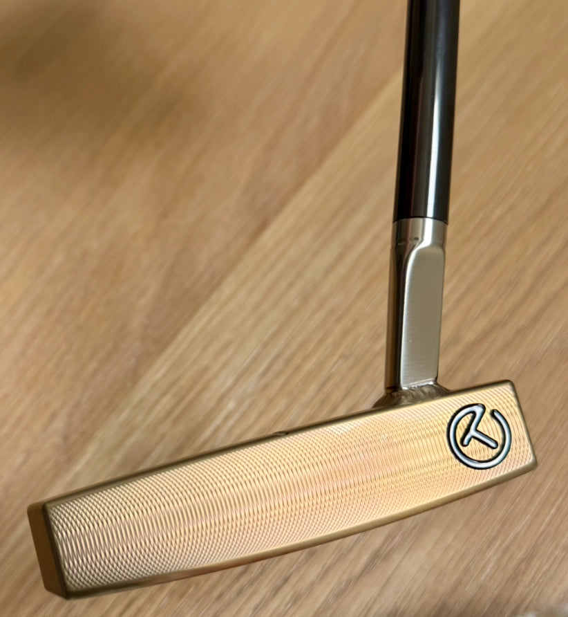 ✨Two Tone Welded Neck Phantom T9.5 Chromatic Bronze✨