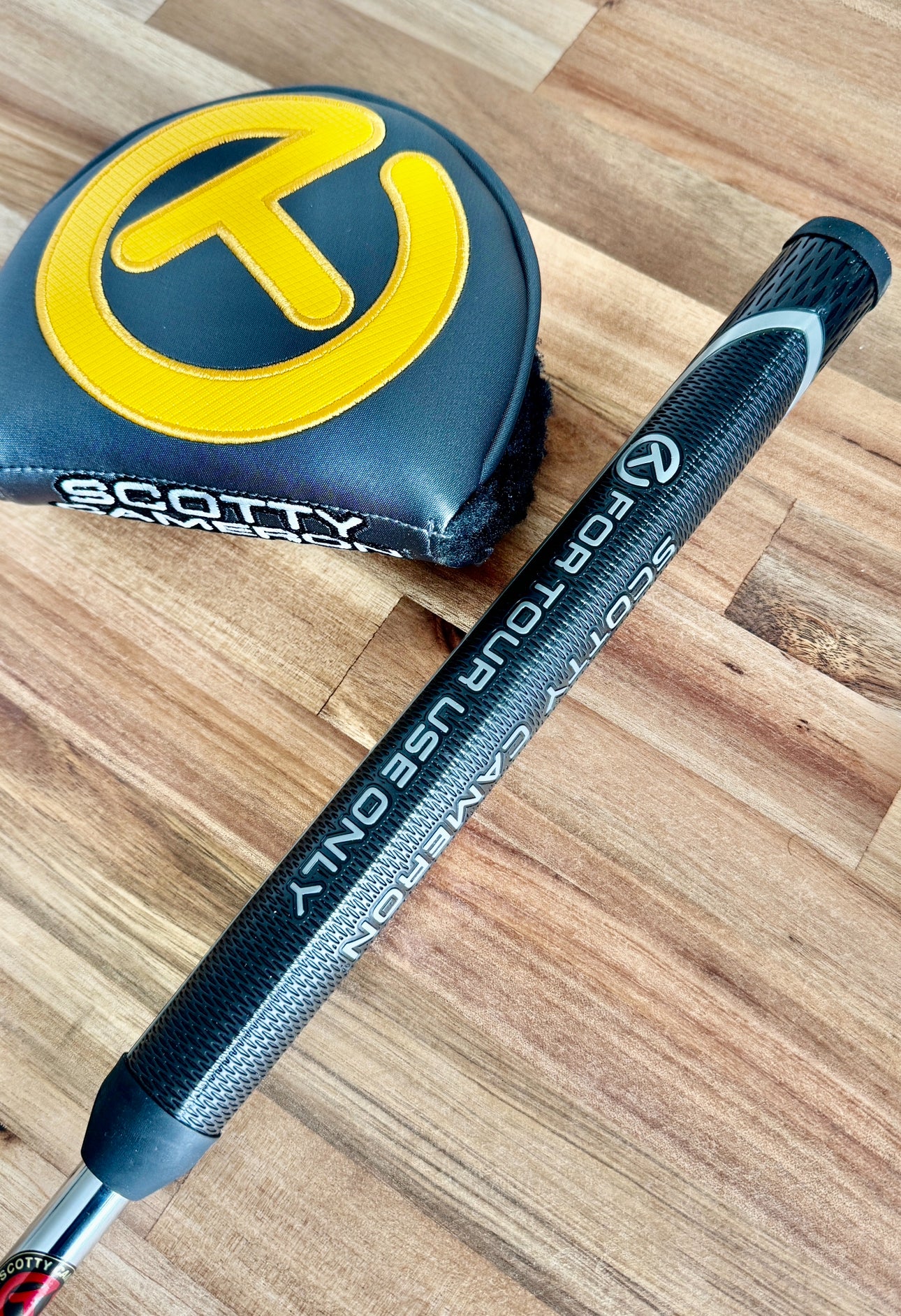 NEUF Scotty Cameron Circle T Pistolini poignée de putter noircie - CT NEUF Scotty Cameron Circle T Pistolini poignée de putter noircie - CT
