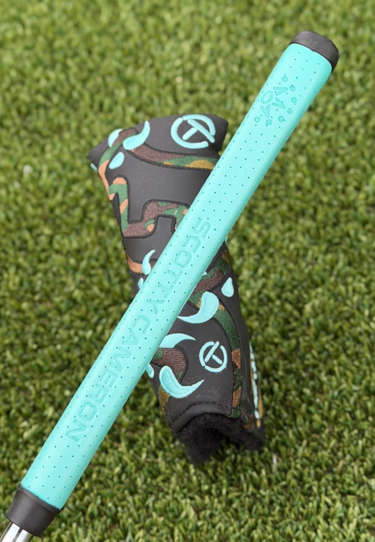 ✨Tiffany GSS Tour Black Timeless 350G Circle T✨