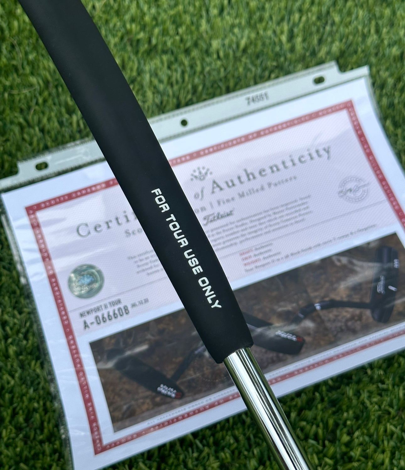 Scotty Cameron 3x Black Newport 2 Tri Sole 350G Circle T Putter