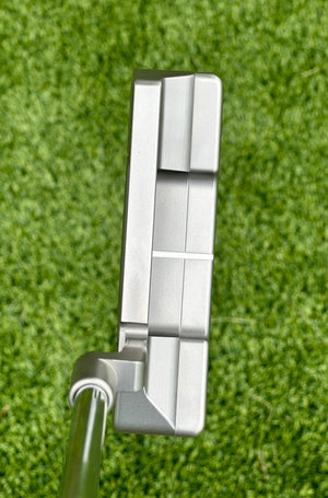 Scotty Cameron Tour Newport 2 Concept 2 GSS 360G Circle T Putter
