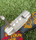 Load image into Gallery viewer, 🎊Scotty Cameron Tour Rat 1 SSS 350G Circle T Putter🎊
