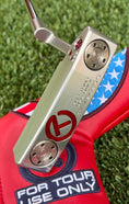 Load image into Gallery viewer, 🎊Scotty Cameron Tour Timeless SSS TourType 360G Circle T Putter🎊
