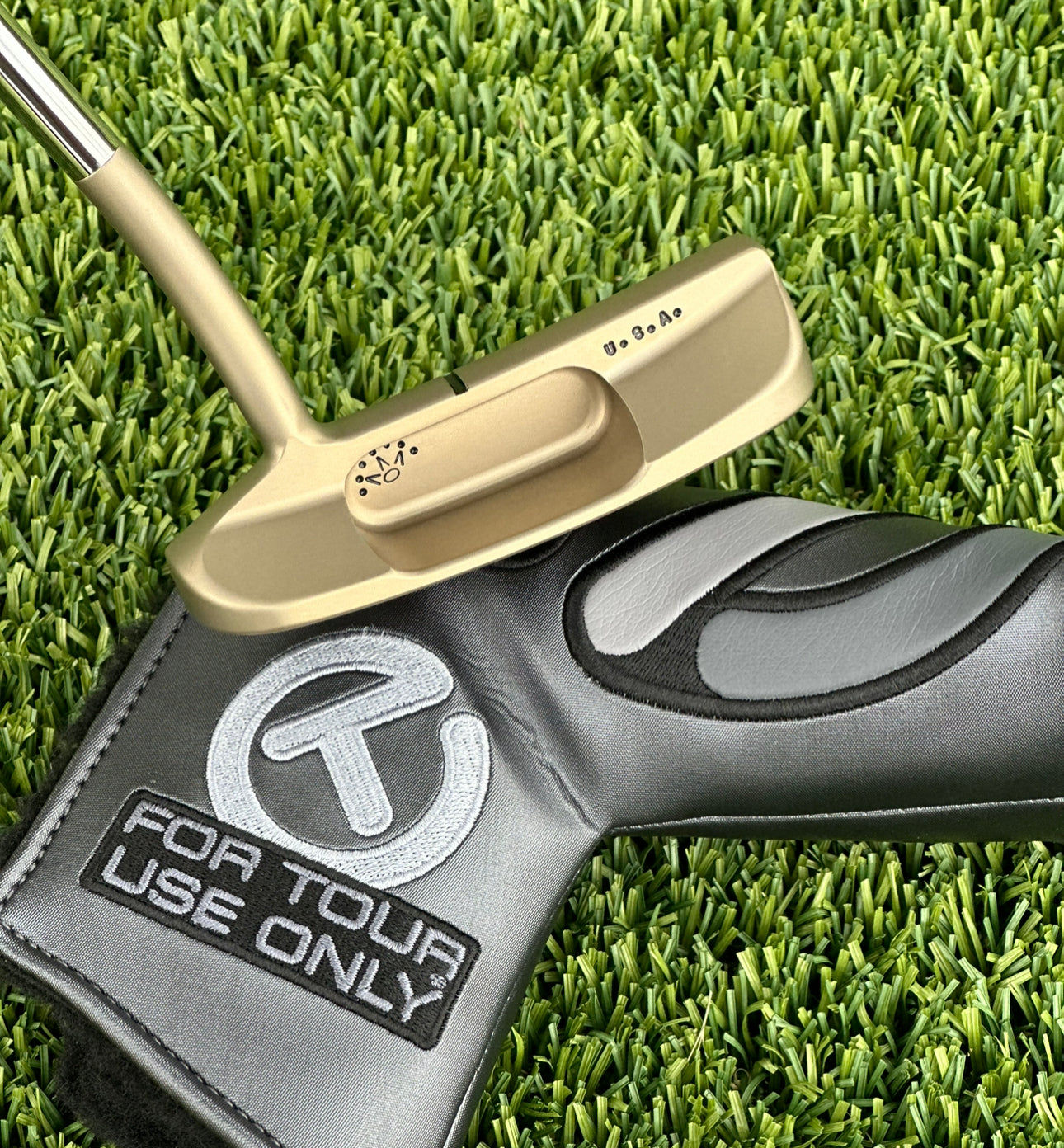 Scotty Cameron Tour Craftsman Prototype SSS Chromatic Bronze 350G Circle T Putter