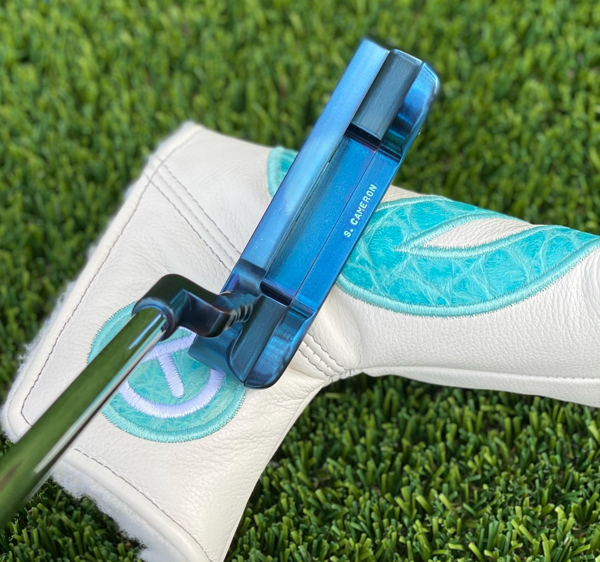 Scotty Cameron 1/1 Ultra Rare Twisty 009 Chromatic Blue