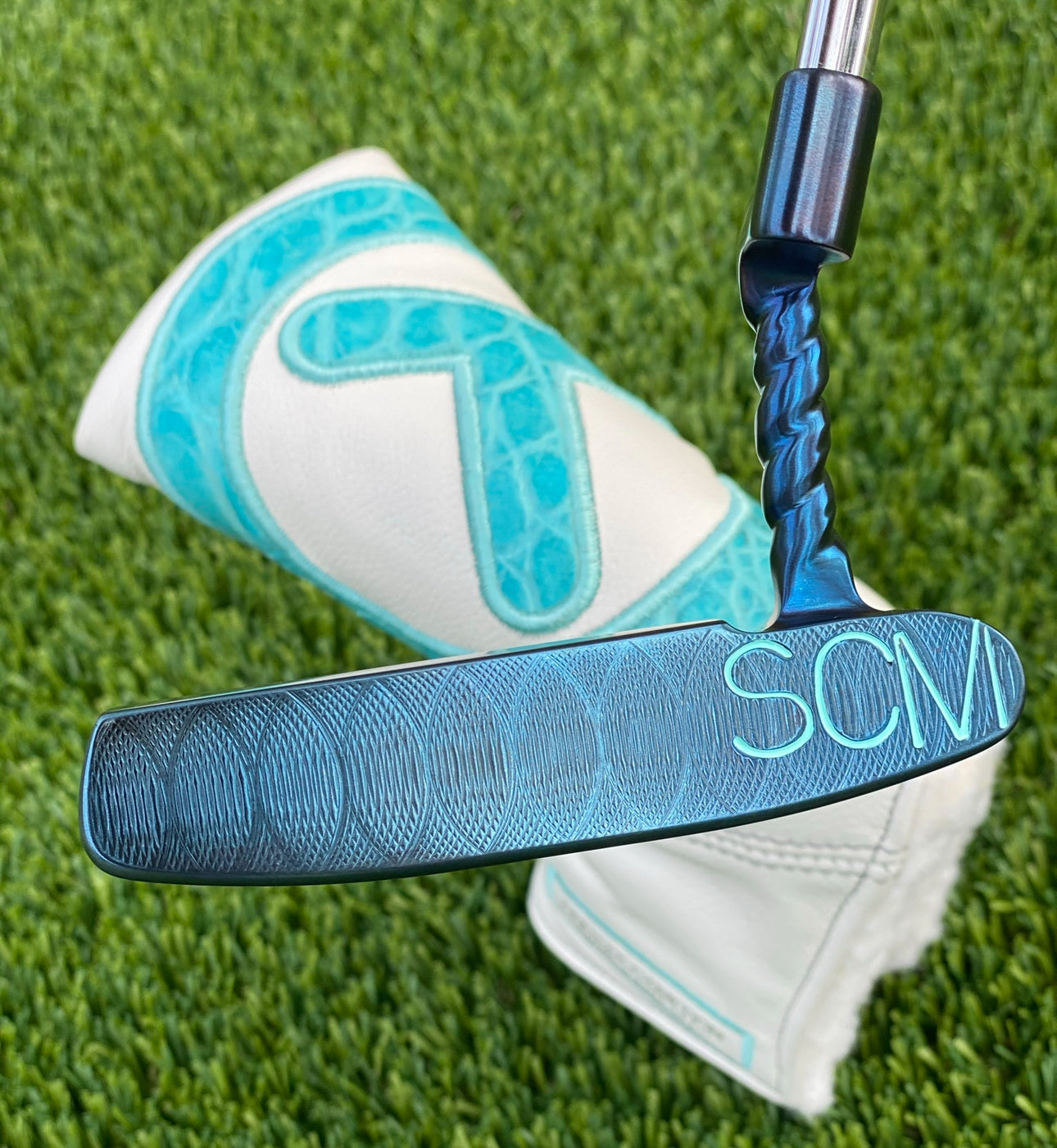 Scotty Cameron 1/1 Ultra Rare Twisty 009 Chromatic Blue