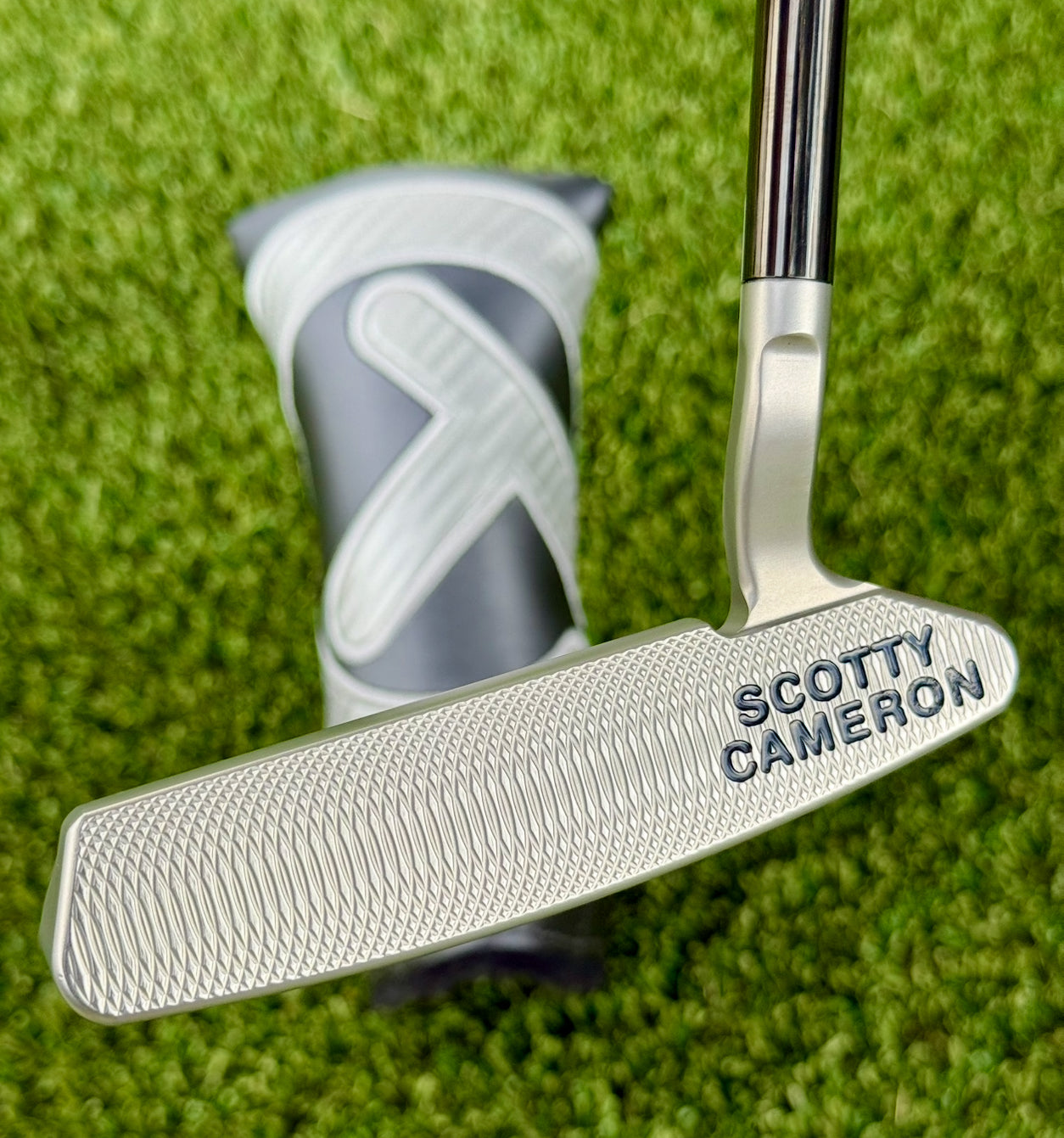 ✨Tour Newport Select Deep Milled 360G Circle T✨