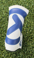 Load image into Gallery viewer, 🎊Scotty Cameron Circle T Blue/White Industrial Blade Heacover🎊
