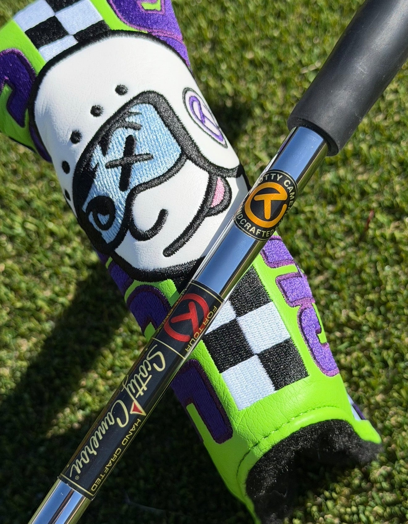 ✨Two Tone 009M SSS/Carbon Chromatic Blue 350G Circle T✨
