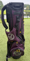Load image into Gallery viewer, 🎊Scotty Cameron 2025 Mardi Gras Purple Circle T Bag with JJ Headcover Set🎊
