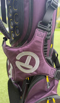 Load image into Gallery viewer, 🎊Scotty Cameron 2025 Mardi Gras Purple Circle T Bag with JJ Headcover Set🎊
