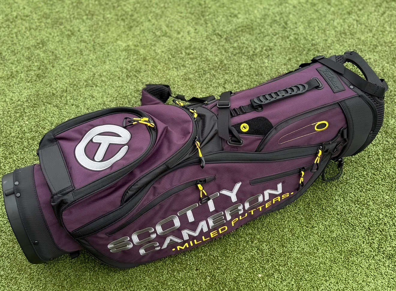 🎊Scotty Cameron 2025 Mardi Gras Purple Circle T Bag with JJ Headcover Set🎊