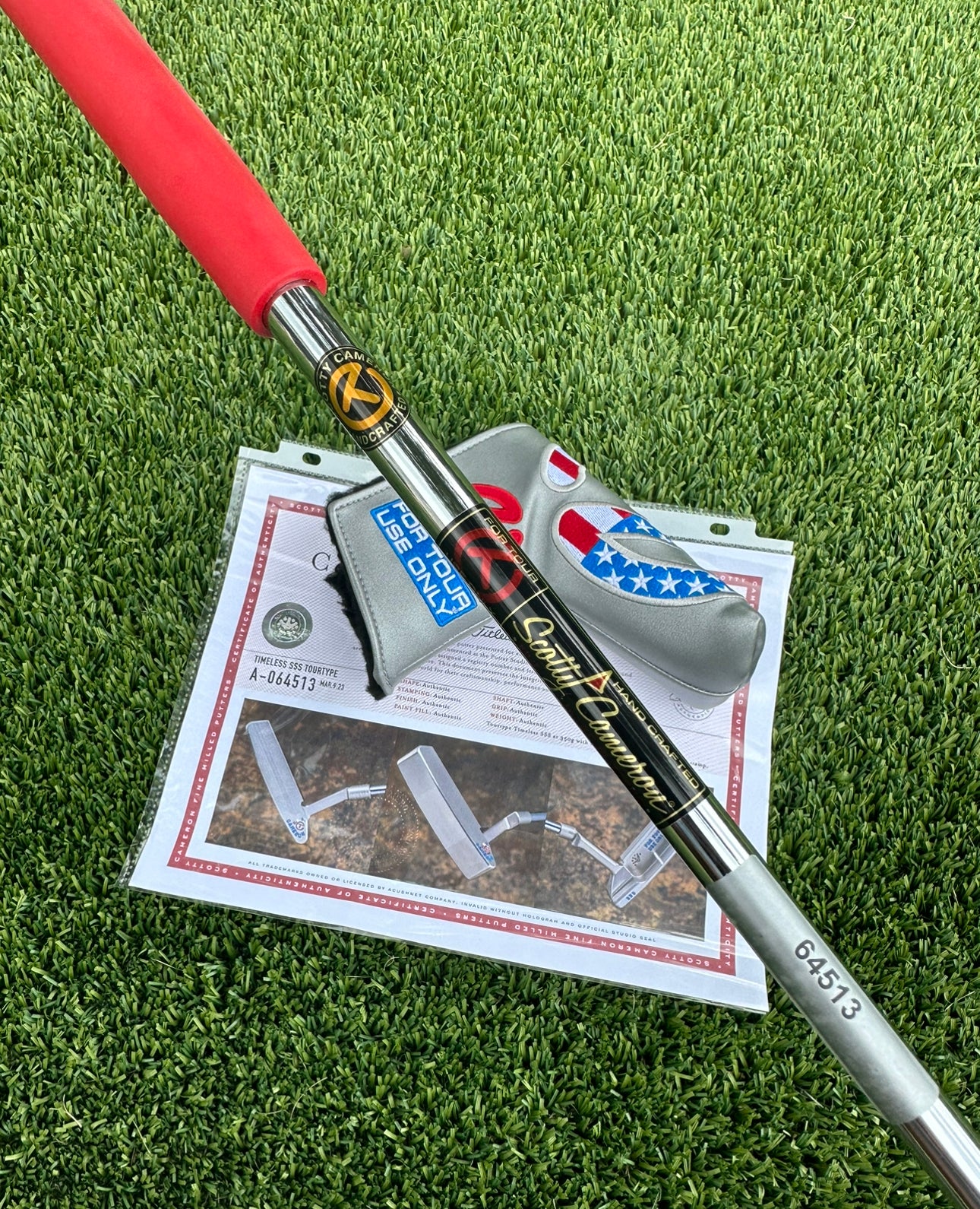 Scotty Cameron Shaft Band Circle T for Tour Use Only Scotty Cameron Shaft Band Circle T for Tour Use Only
