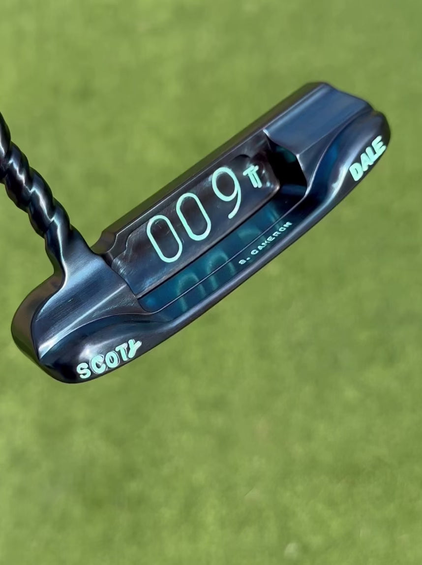 Scotty Cameron 1/1 Ultra Rare Twisty 009 Chromatic Blue Beached