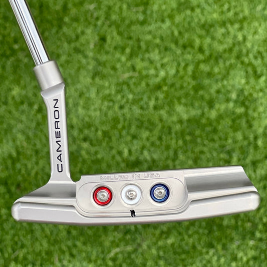Scotty Cameron Limited Edition Champions Choice Newport 2 Button Back