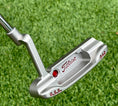 Load image into Gallery viewer, Scotty Cameron 009 Masterful GSS 340G Circle T Putter
