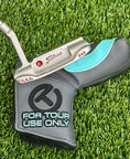 Load image into Gallery viewer, Scotty Cameron 009 Masterful GSS 340G Circle T Putter
