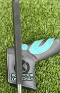 Load image into Gallery viewer, Scotty Cameron 009 Masterful GSS 340G Circle T Putter
