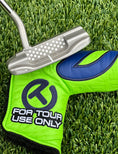Load image into Gallery viewer, Scotty Cameron 1/1 Welded Swan Neck T22 Newport 360G Circle T
