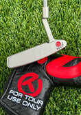 Load image into Gallery viewer, Scotty Cameron Tour Newport 2 Timeless SSS Cherry Bombs 350G Circle T
