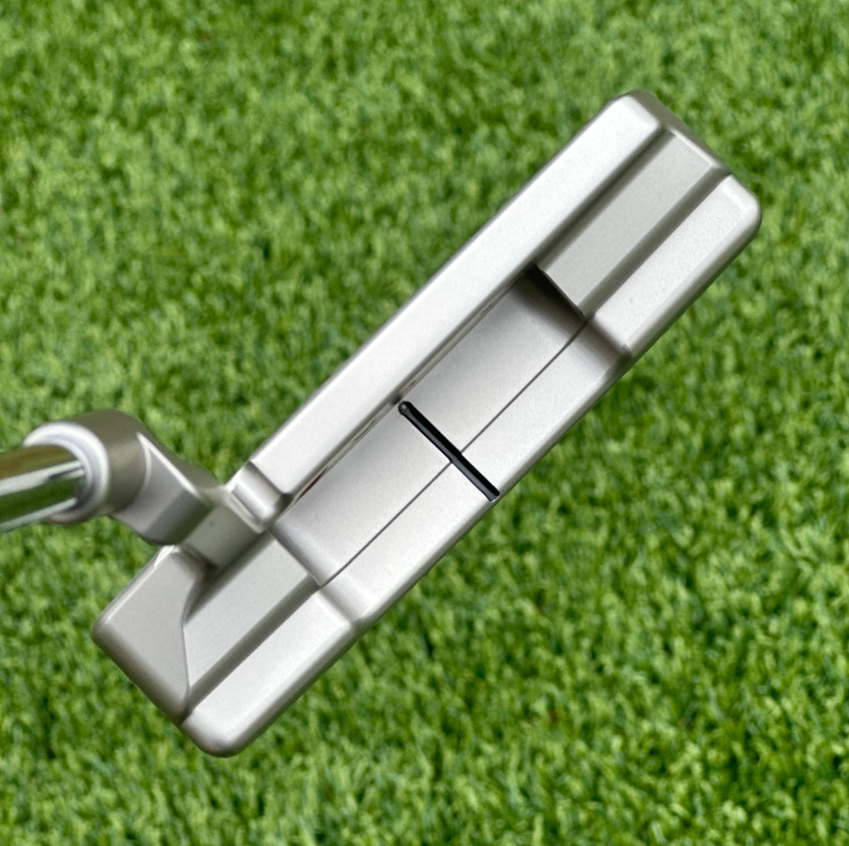 Scotty Cameron Tour Newport 2 Timeless SSS Cherry Bombs 350G Circle T