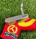 Load image into Gallery viewer, Scotty Cameron 009M SSS 350G Circle T Crowned Circle Ts
