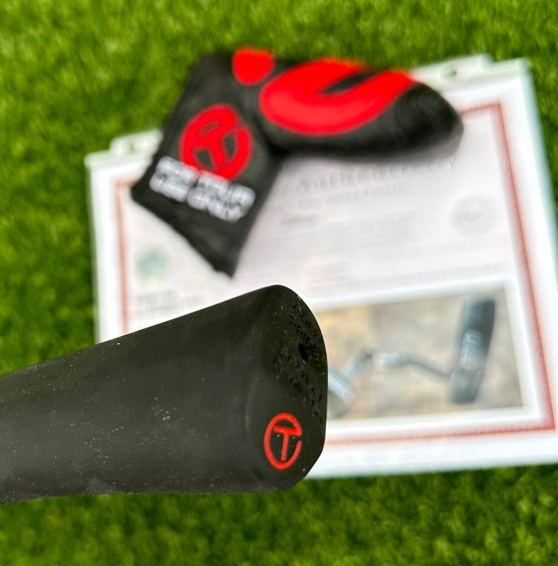 Scotty Cameron Carbon Tour Newport 2 Tri Sole 350G Circle T