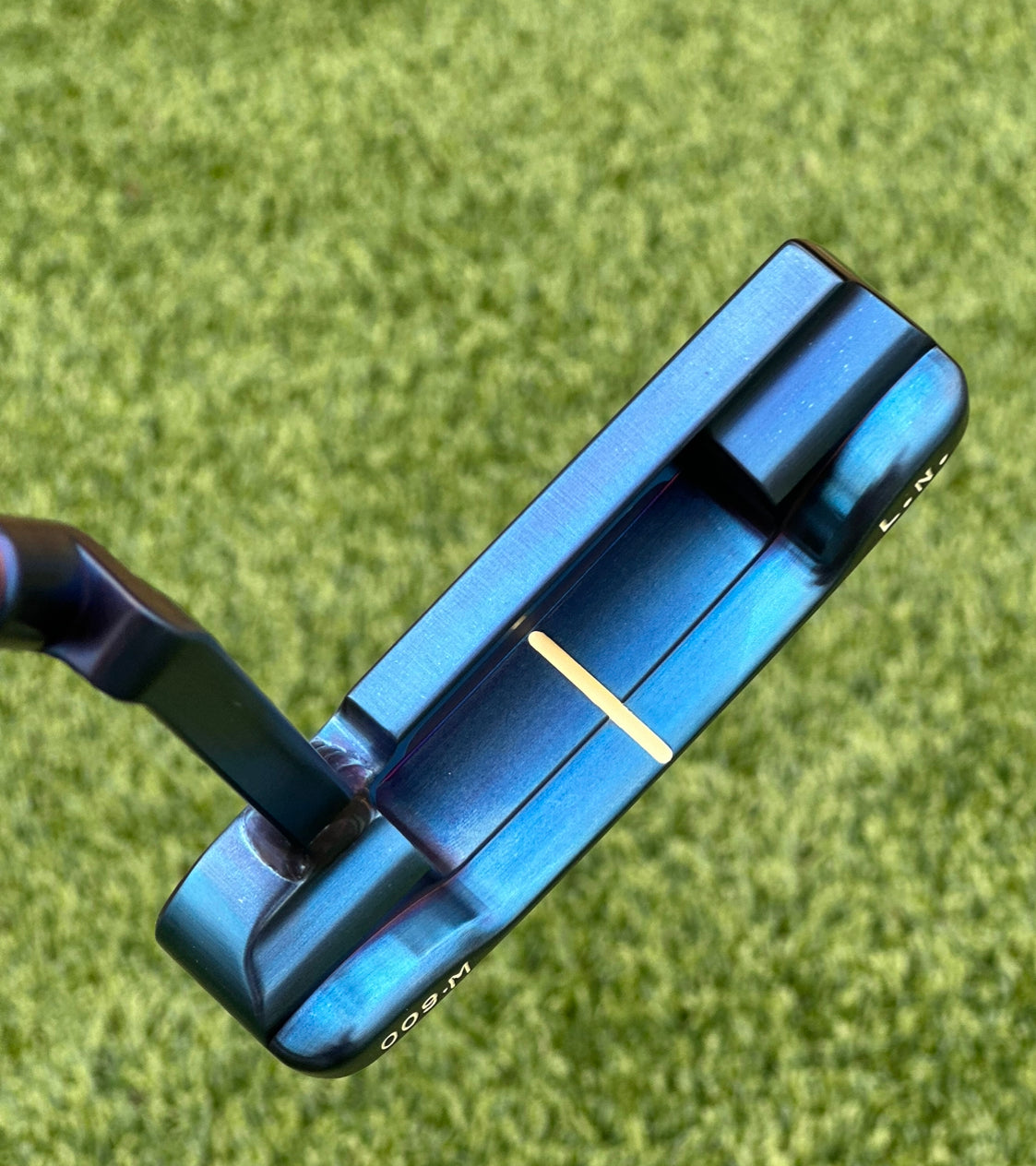 Scotty Cameron Tour 009M Welded Long Neck Chromatic Blue 350G