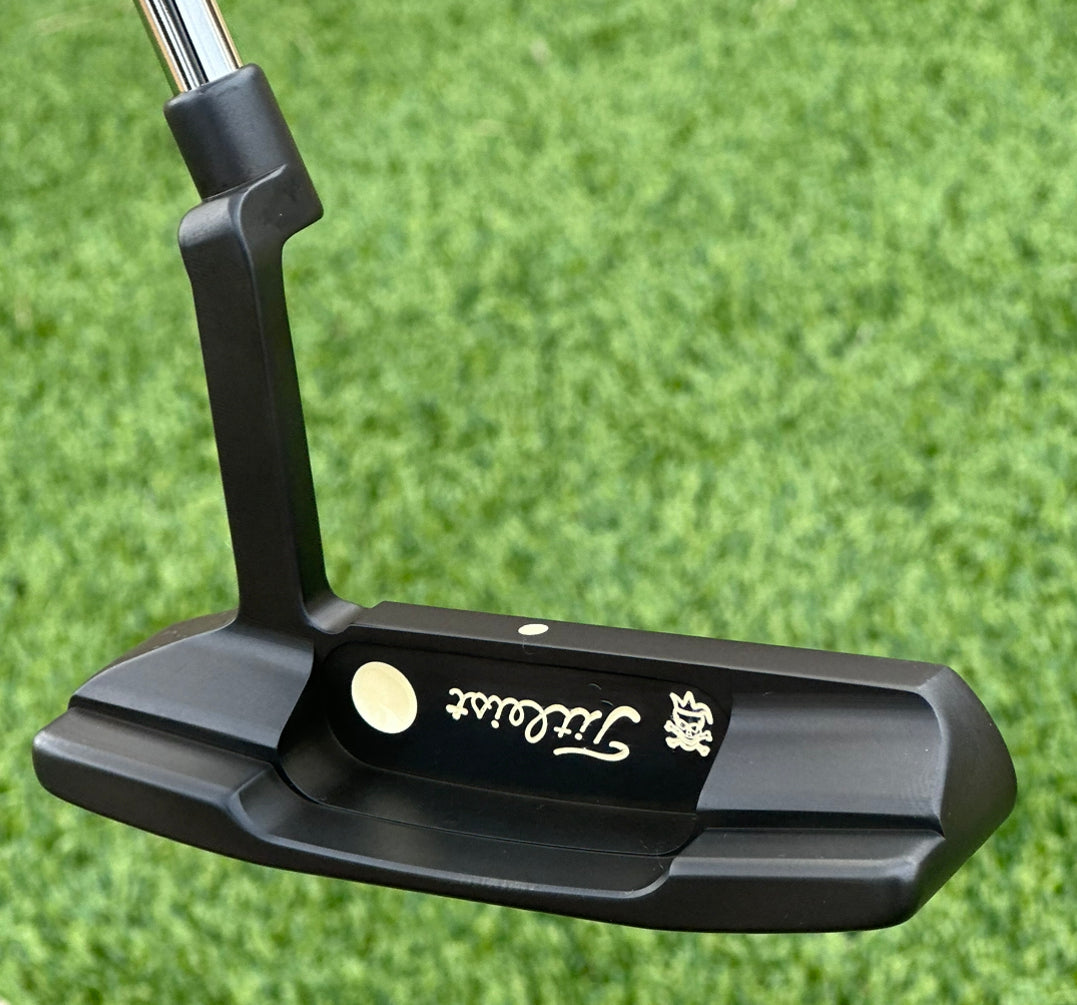 Scotty Cameron Tour Carbon Newport 2 Tri Sole Deep Milled 350G Circle T Putter