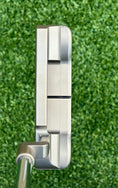 Load image into Gallery viewer, Scotty Cameron 009M SSS 350G Chromatic Bronze Circle T Putter
