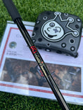 Load image into Gallery viewer, Scotty Cameron Tour Black Futura T6M Circle T
