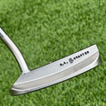 Load image into Gallery viewer, Scotty Cameron Welded Neck Craftsman SSS 350G Circle T
