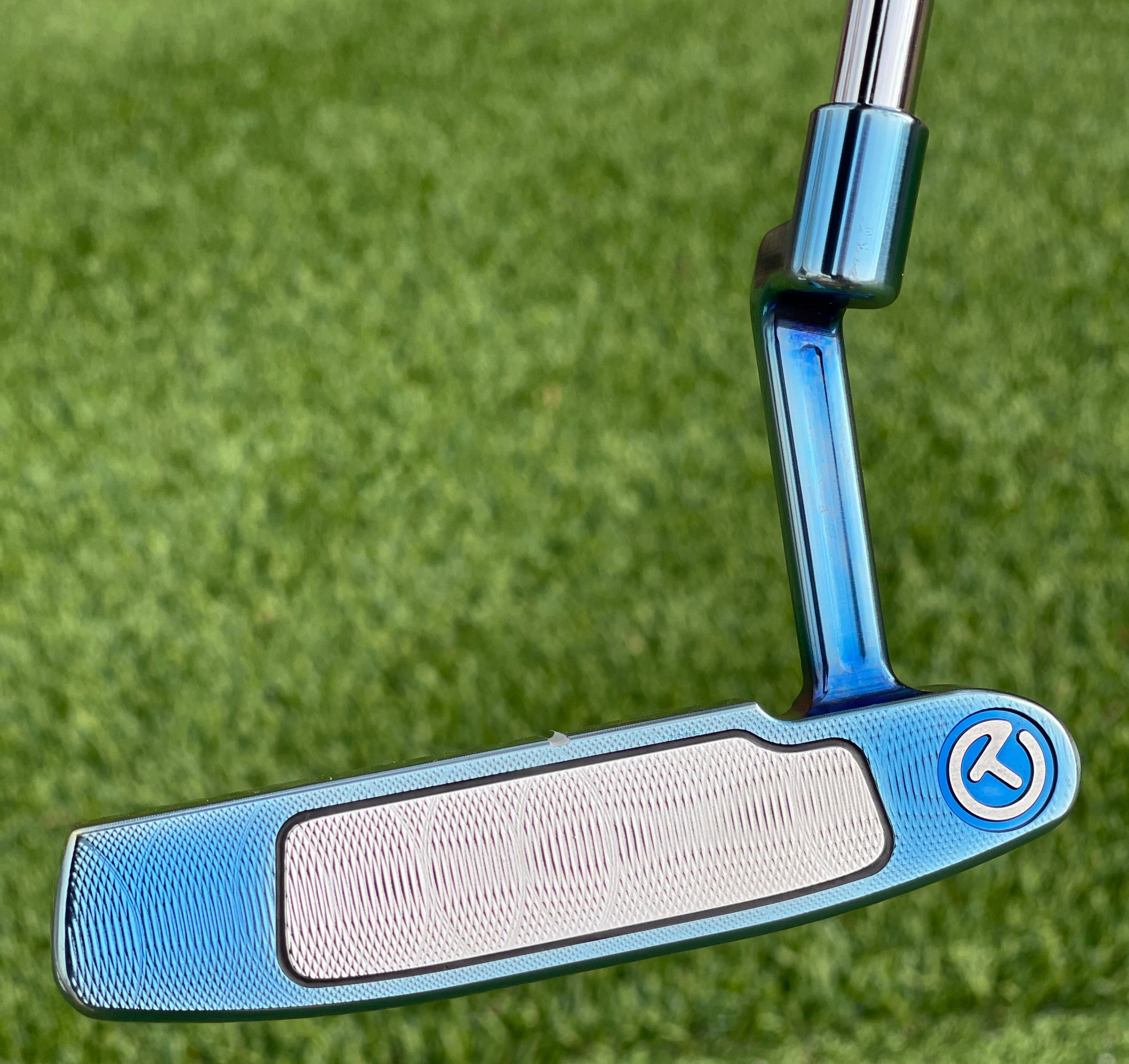 Scotty Cameron Chromatic Blue Pearl Super Rat GSS 360G