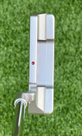 Load image into Gallery viewer, Timeless Newport 2 GSS Cherry Bomb 350G
