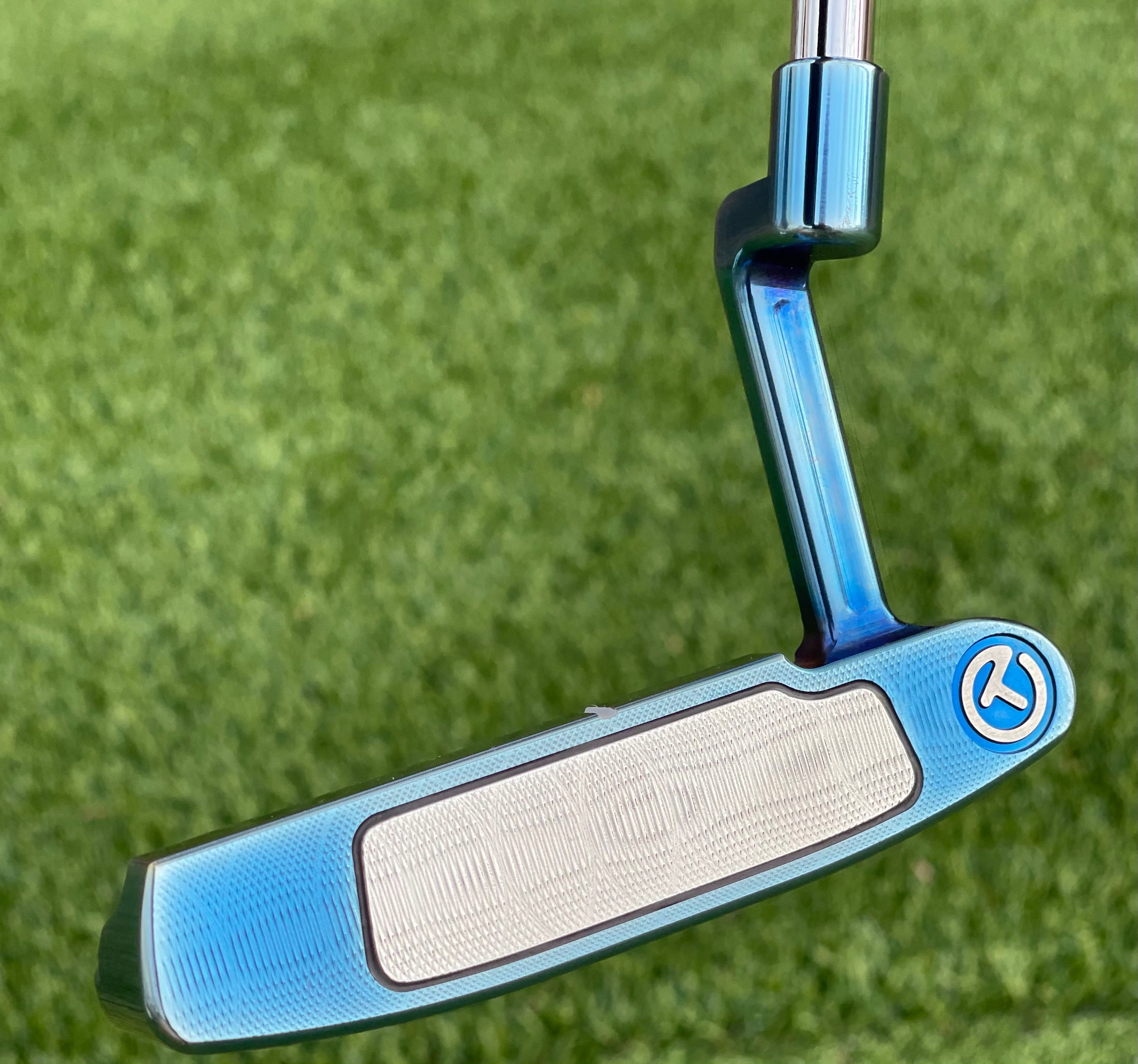 Scotty Cameron Chromatic Blue Pearl Super Rat GSS 360G